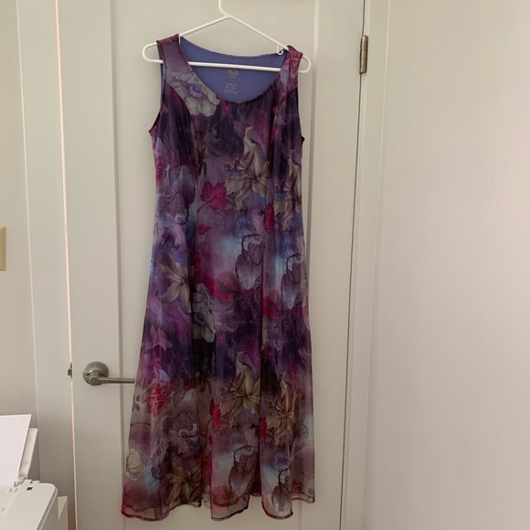 Floral Waist-Defined Dress - Picture 6 of 10